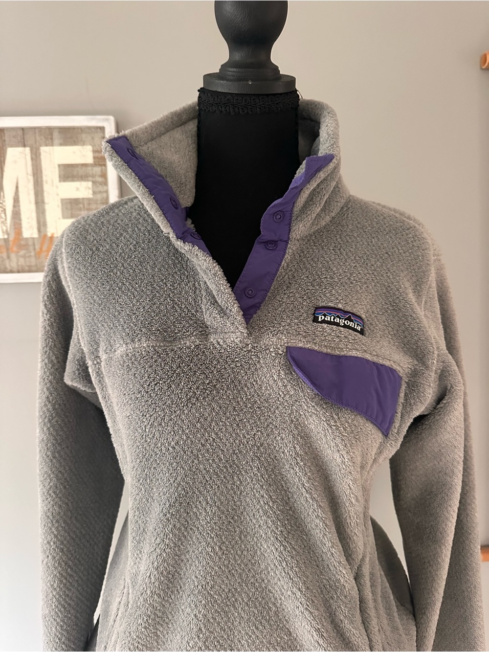 Patagonia Gray Fleece Pullover with Purple Accents